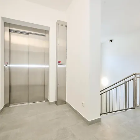 Loewenhoehle Appartement *